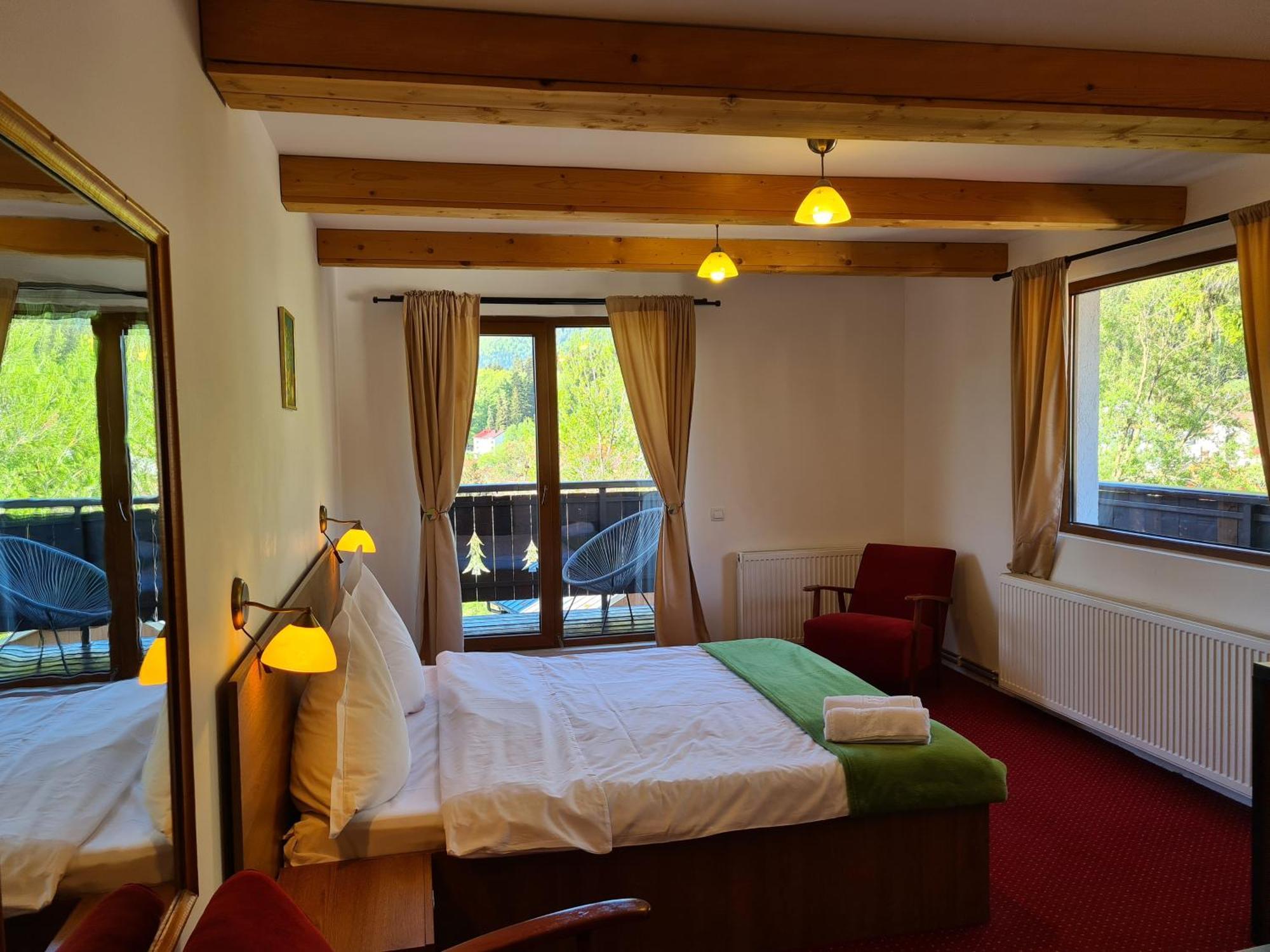 Casa Florescu Buşteni Екстериор снимка